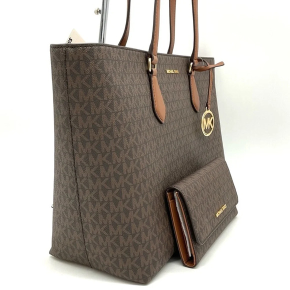 Michael Kors Large EW Crossbody Bag & Large Trifold Wallet Brown/Gold - Picture 4 of 14